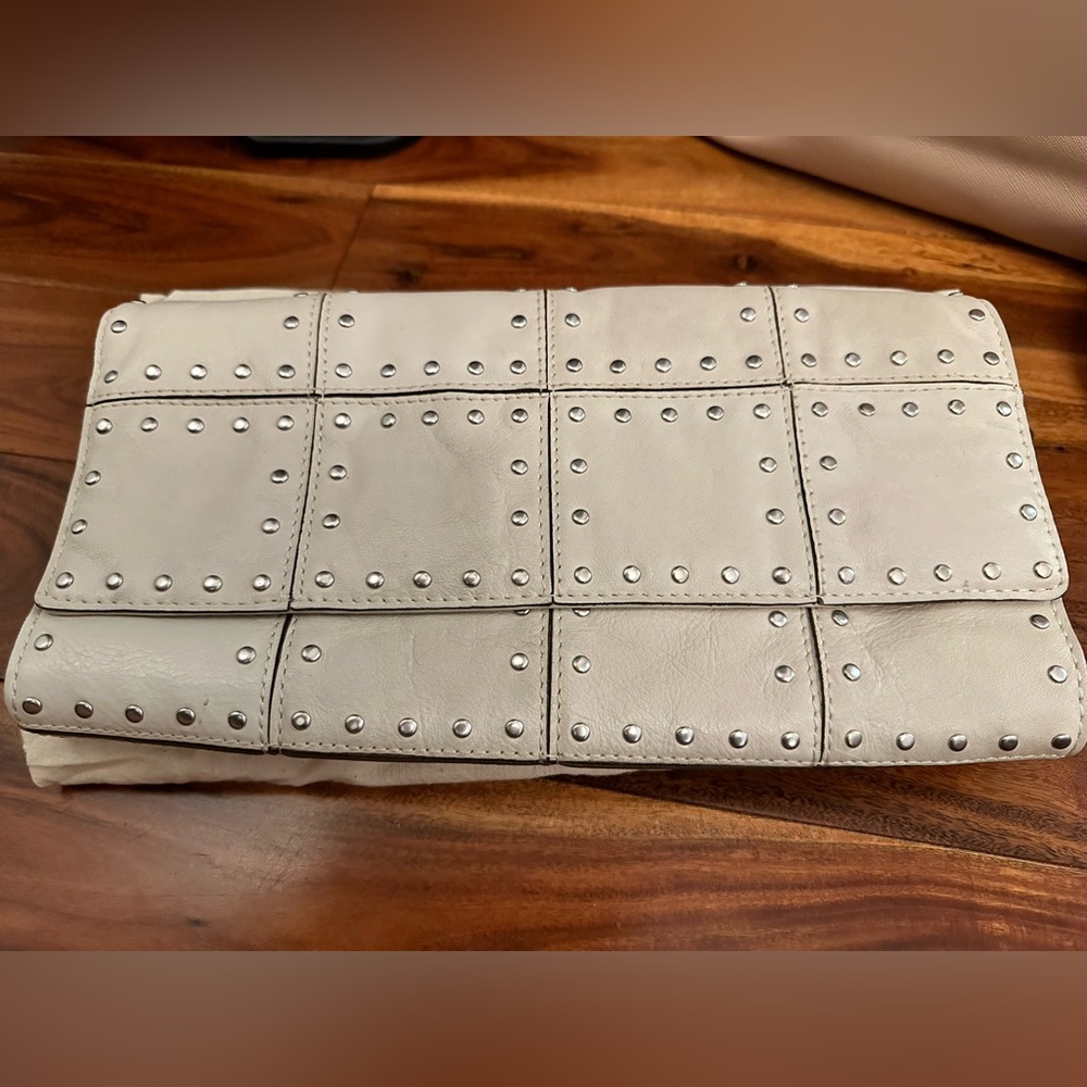 Michael kors clutch authentic